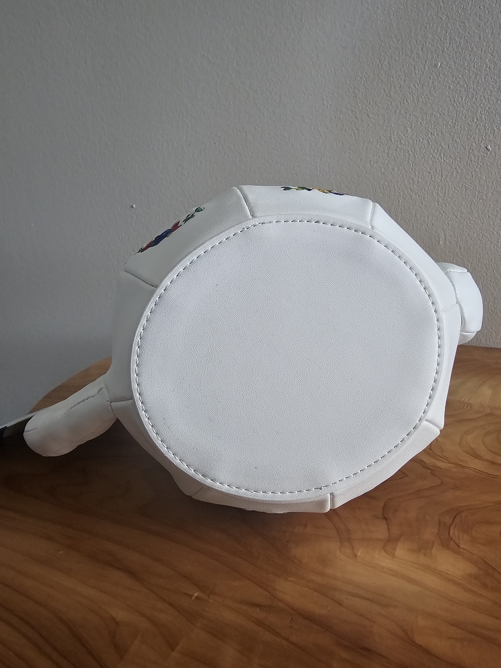 Loungefly Gilmore Girls White Teapot Crossbody - Picture 8 of 10